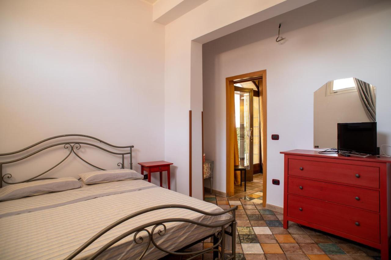 La Casa Di Luca - By Host4U Lejlighed Pulsano Eksteriør billede